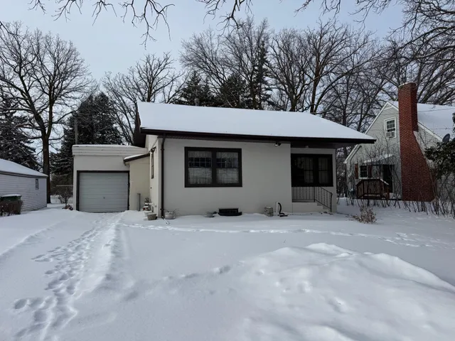 $97,500 | 109 5th Avenue Southeast, Roseau, MN 56751
