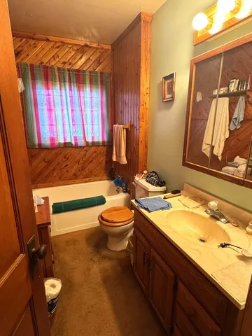 $97,500 | 109 5th Avenue Southeast, Roseau, MN 56751