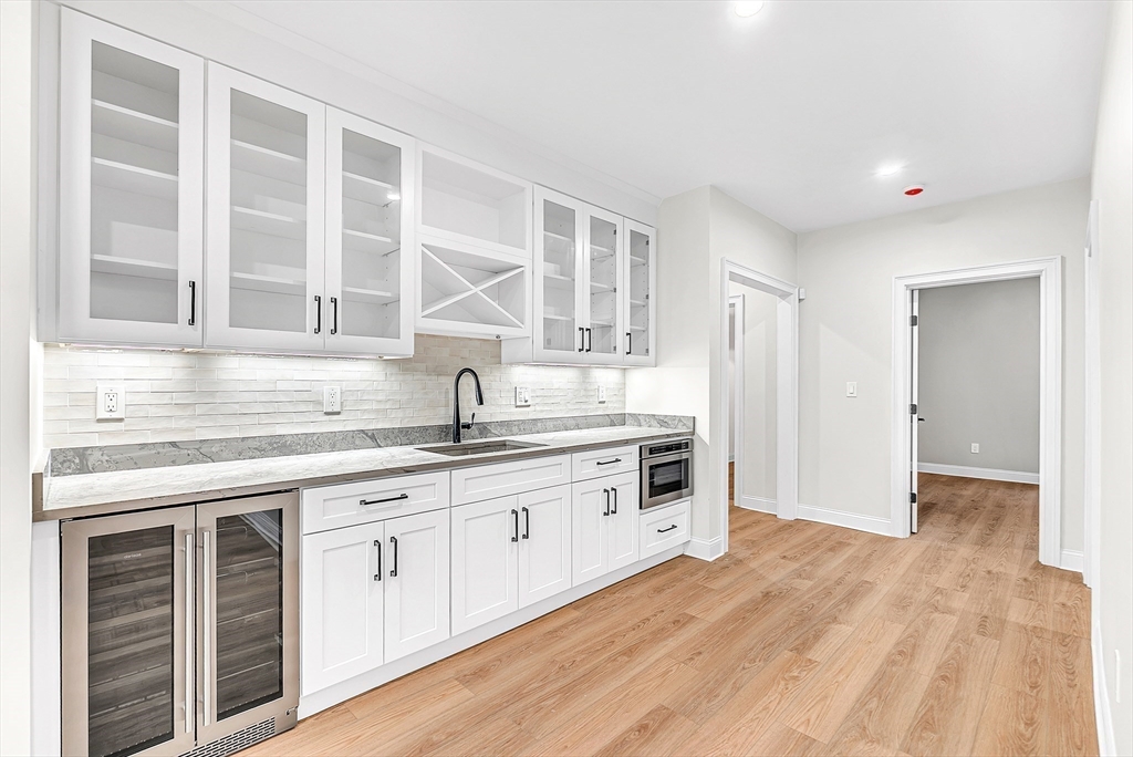 6 Southgate Road Wellesley, MA 02482 - Photo 36 of 40