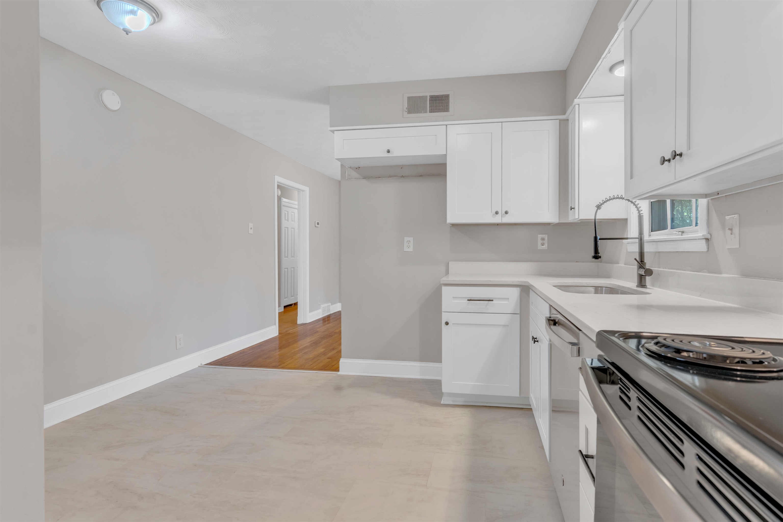 4193 Riche Road Memphis, TN 38128 - Photo 12 of 26 Gallery Image 12