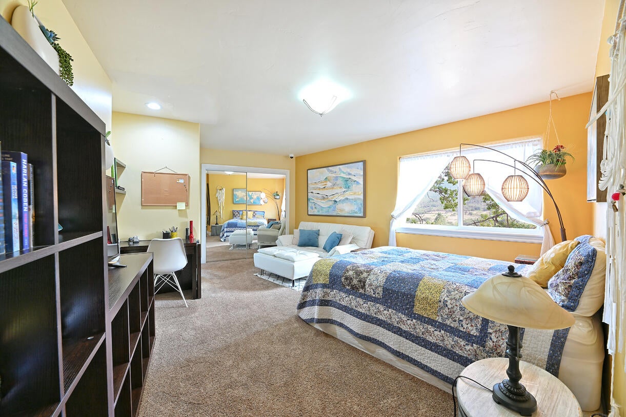 6403 Pioneer Road Medford, OR 97501 - Photo 23 of 42 23