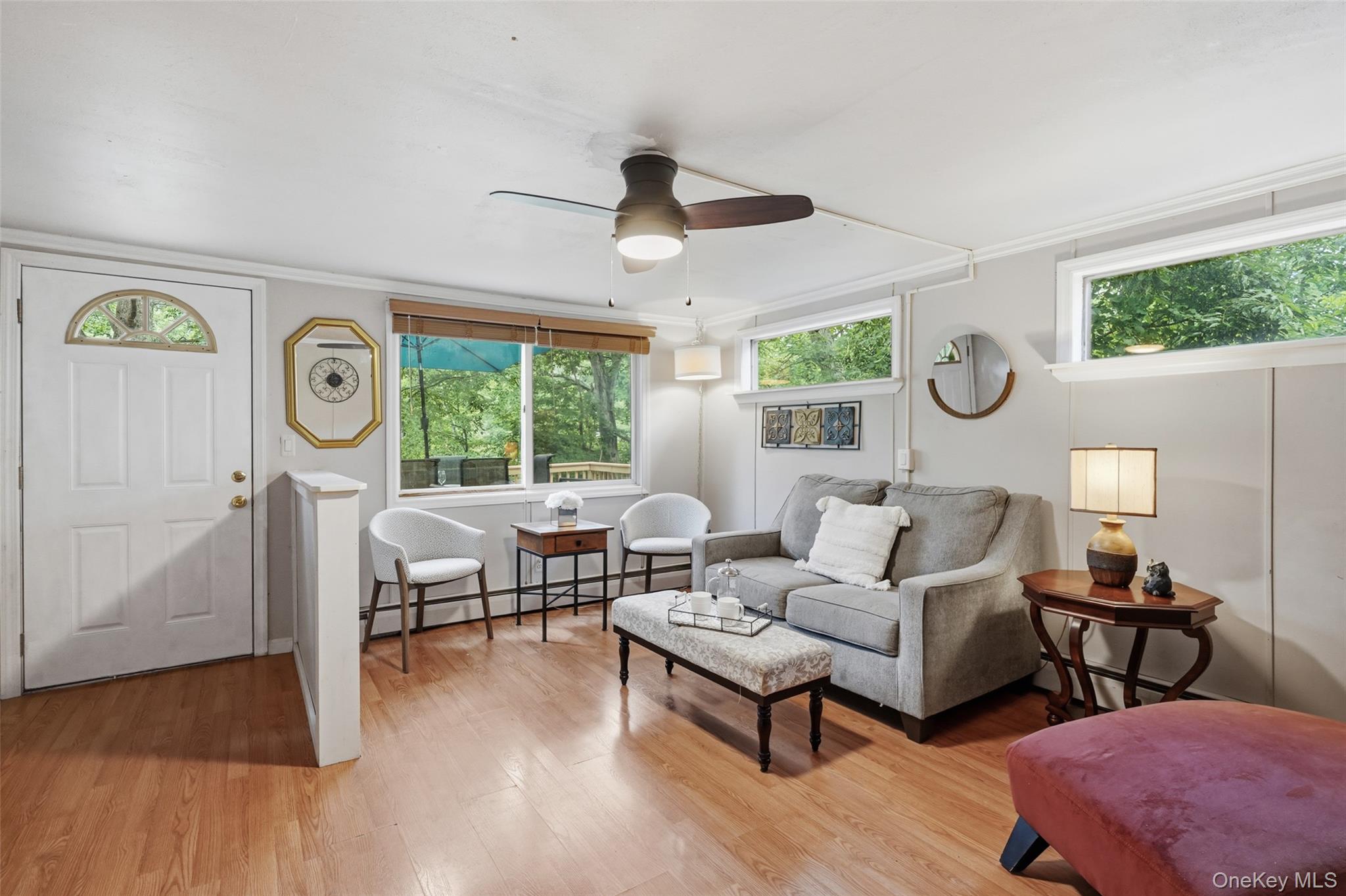 18 Sylvan Road Lake Peekskill, NY 10537 - Photo 26 of 50 Apartment Living room with Door to deck