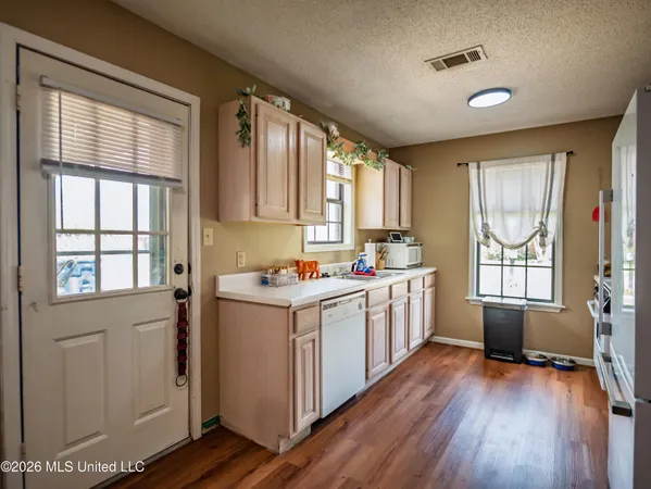 $235,000 | 108 Dabney Street, Batesville, MS 38606