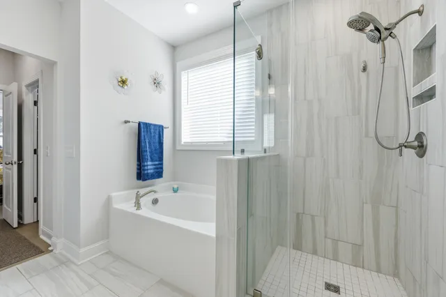 $759,995 | 2021 Kings River Trail, Hollywood, SC 29449