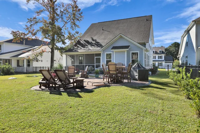 $759,995 | 2021 Kings River Trail, Hollywood, SC 29449