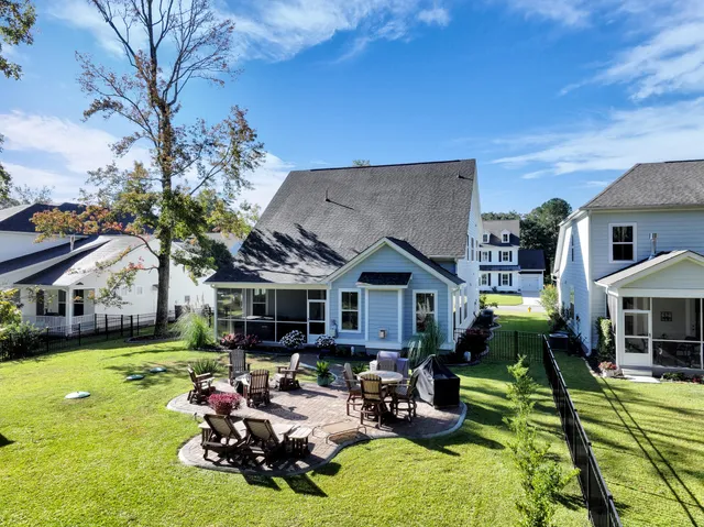 $759,995 | 2021 Kings River Trail, Hollywood, SC 29449