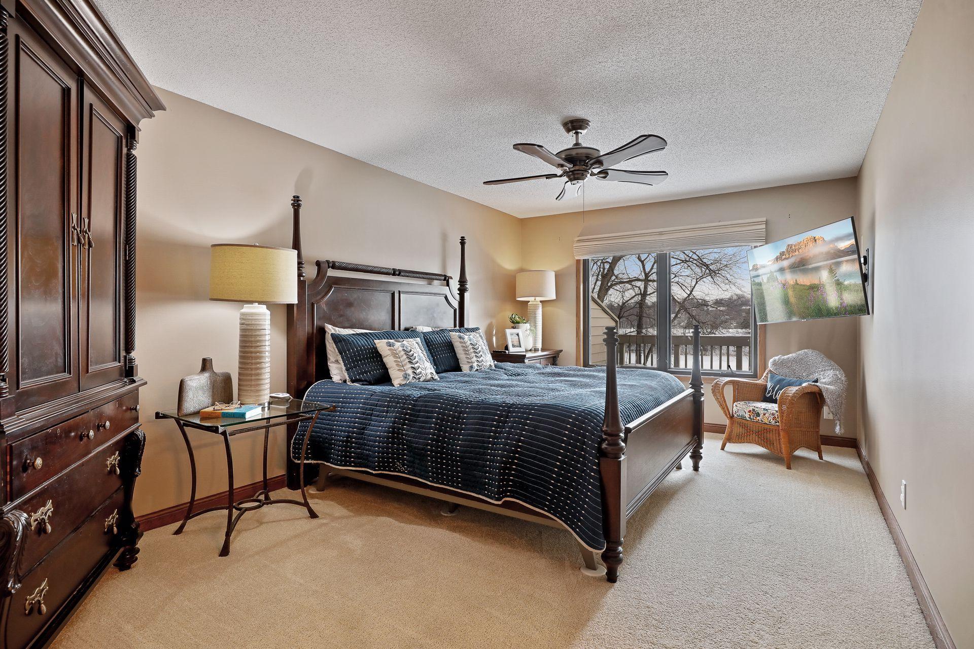 9431 Woodbridge Road Bloomington, MN 55438 - Photo 12 of 25 Gallery Image 12