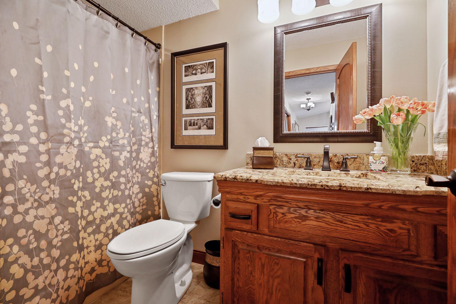 9431 Woodbridge Road Bloomington, MN 55438 - Photo 15 of 25 Gallery Image 15