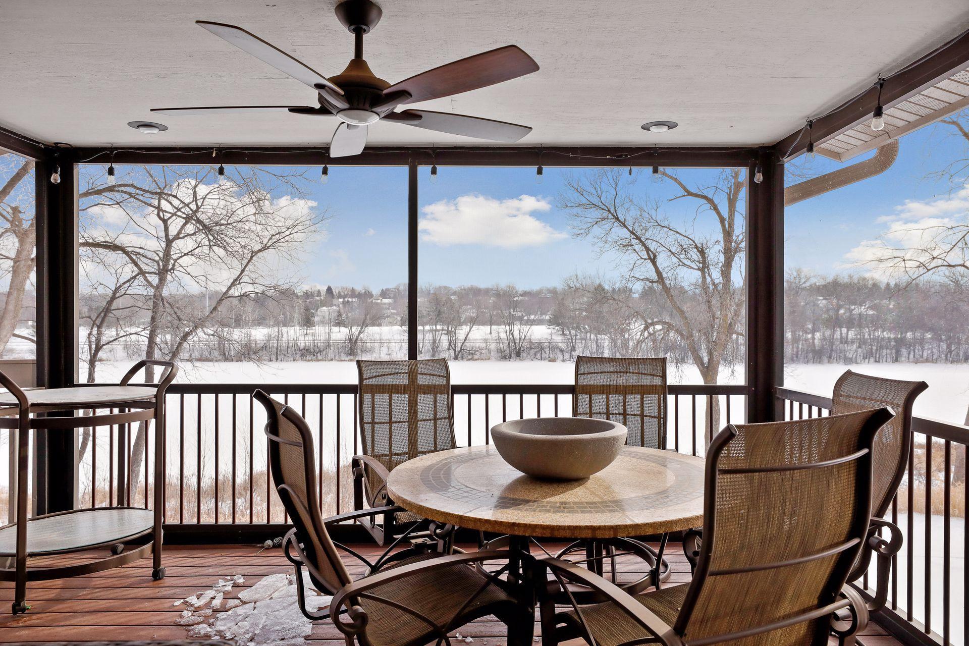 9431 Woodbridge Road Bloomington, MN 55438 - Photo 10 of 25 Gallery Image 10