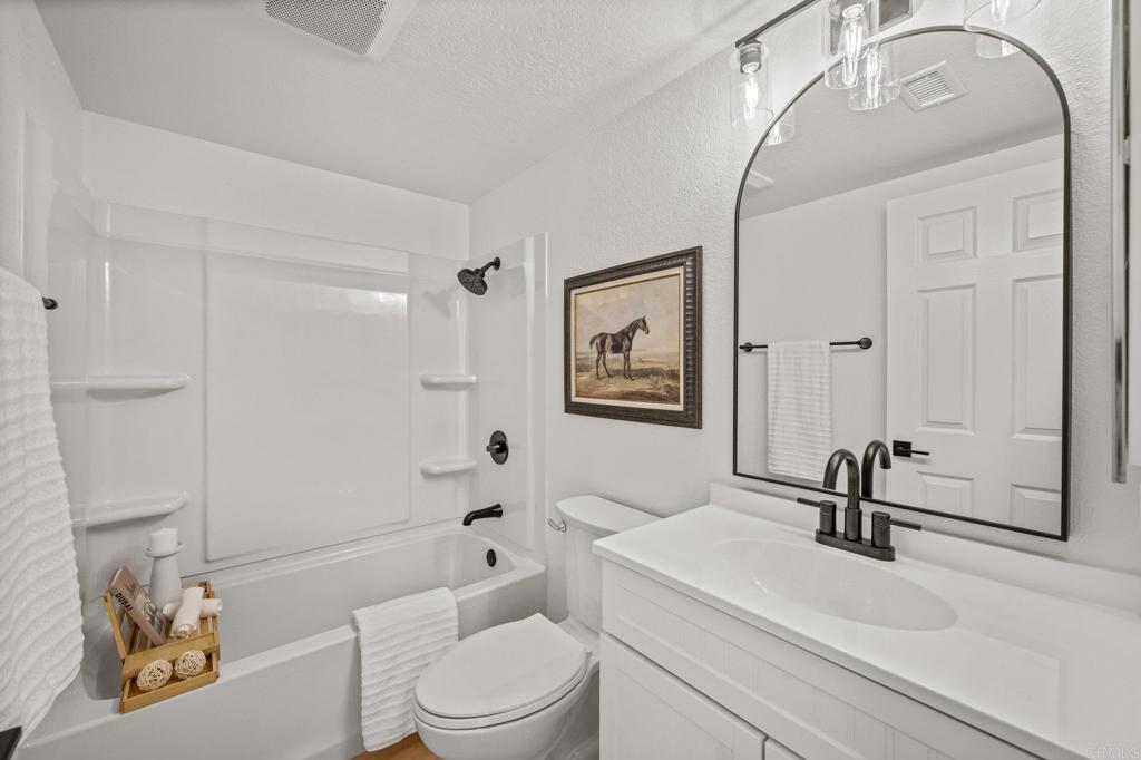 1196 Beacon Hill San Marcos, CA 92078 - Photo 18 of 35