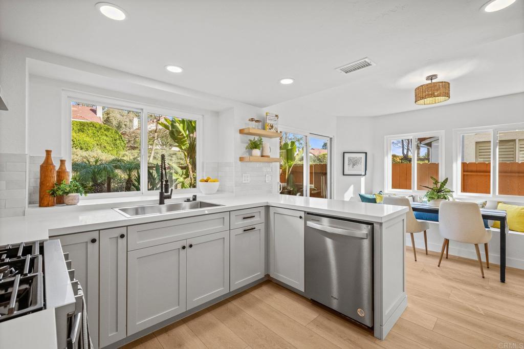 1196 Beacon Hill San Marcos, CA 92078 - Photo 10 of 35