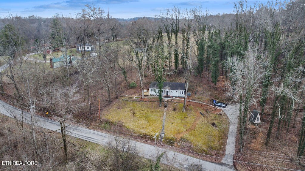 2115 Swan Pond Road Harriman, TN 37748 - Photo 28 of 32 Gallery Image 28