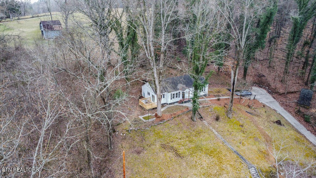 2115 Swan Pond Road Harriman, TN 37748 - Photo 29 of 32 Gallery Image 29