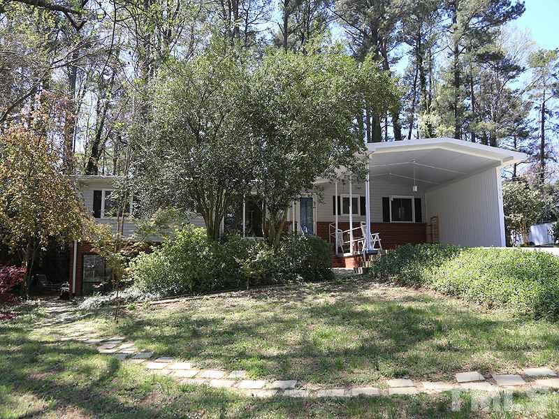 1616 Pineview Drive Raleigh, NC 27606 - Photo 1 of 18 This home offers a .45 acre private lot in a great central ITB Raleigh location. Easy to maintain brick/vinyl siding. New Roof 2017. Interior and Exterior access to daylight basement w/kitchen and separate laundry. Currently rented for $800 mthly.