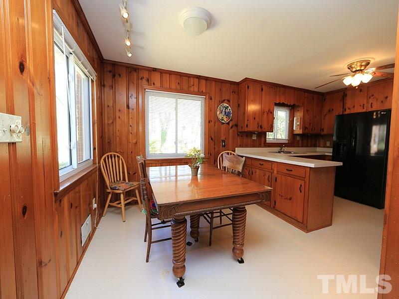 1616 Pineview Drive Raleigh, NC 27606 - Photo 13 of 18 Gallery Image 13