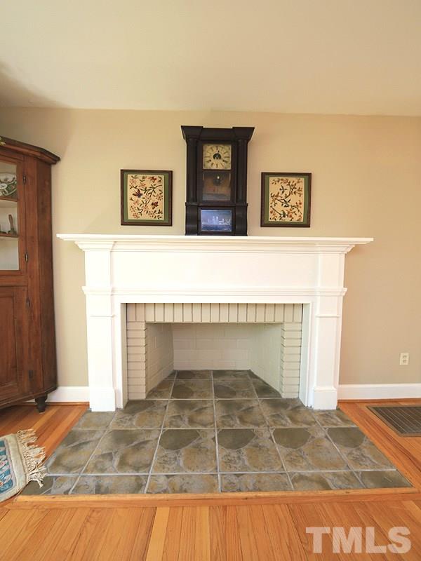 1616 Pineview Drive Raleigh, NC 27606 - Photo 6 of 18 Gallery Image 6