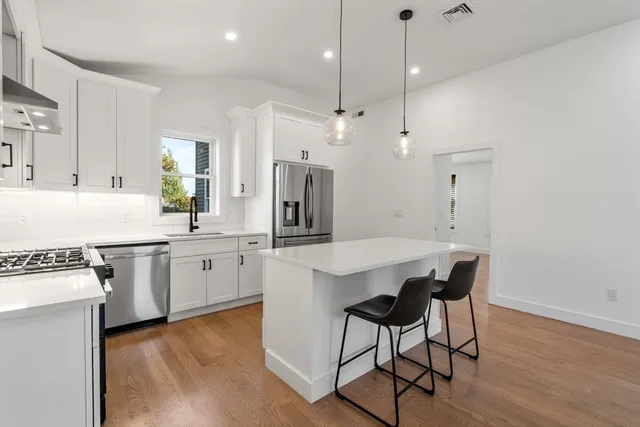 $799,900 | 43-45 Wellington Street, Unit 3, Waltham, MA 02451