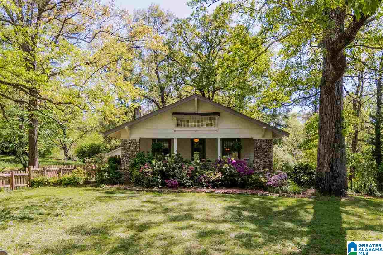 422 Valley Road Birmingham, AL 35206 - Photo 1 of 29