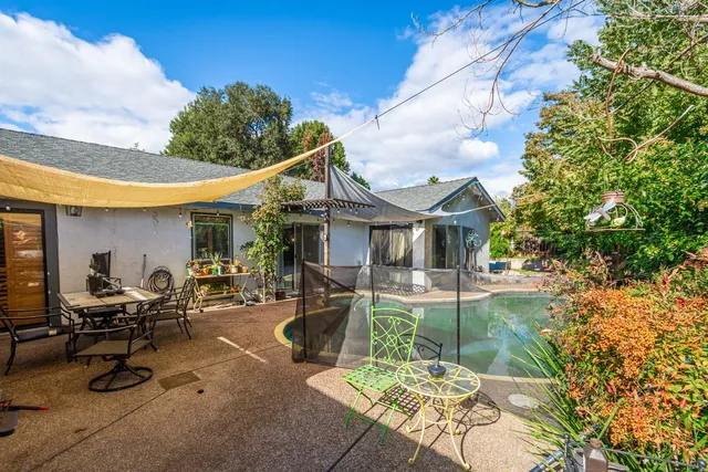 $560,000 | 2266 River Trails Circle, Rancho Cordova, CA 95670