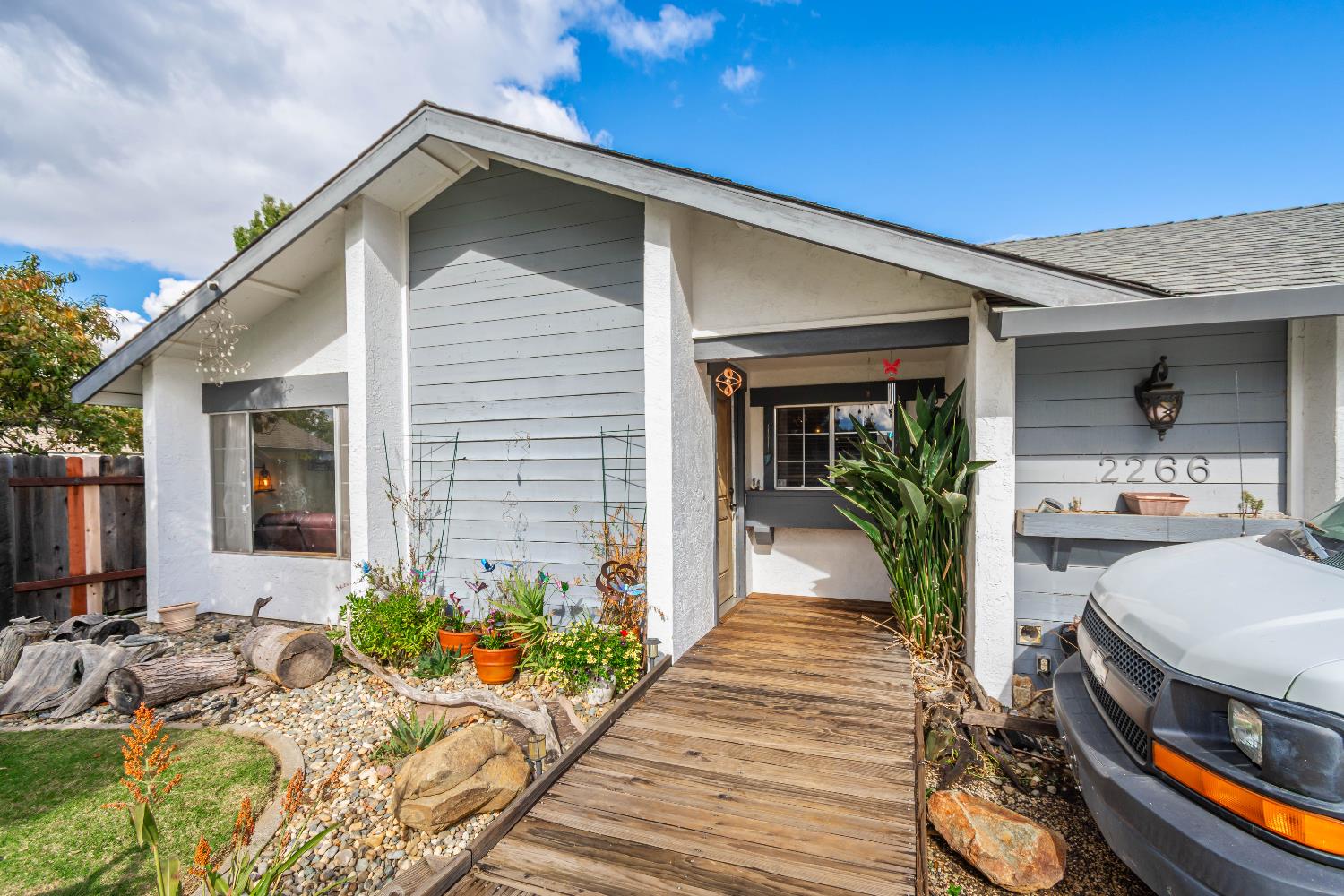 2266 River Trails Circle Rancho Cordova, CA 95670 - Photo 6 of 86 a front view of a house with patio
