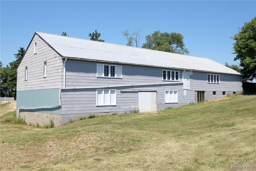 230 North Dancer Road Dexter, MI 48130 - Photo 11 of 21 92.jpg
