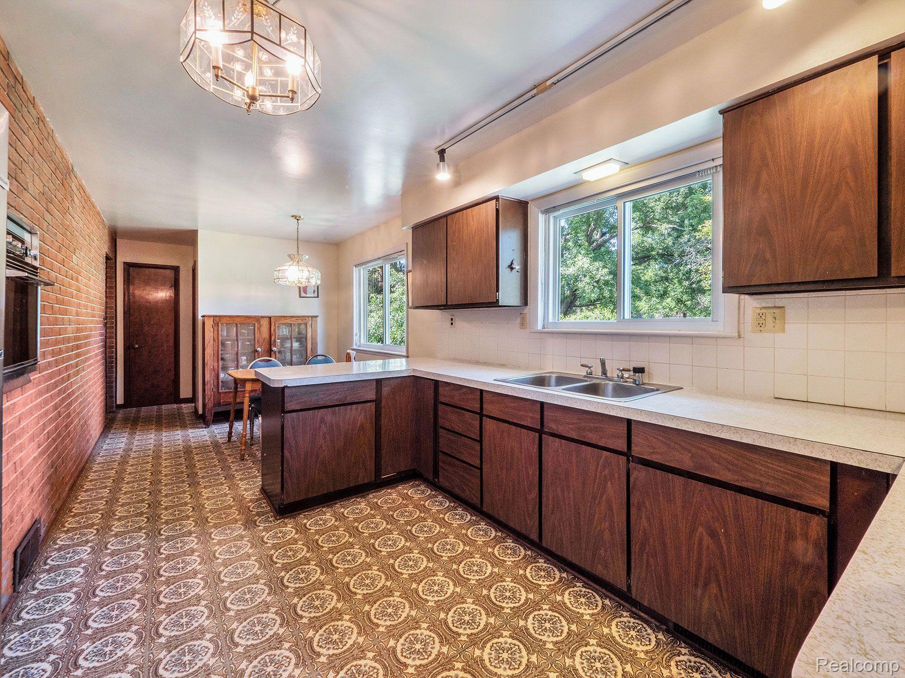 2375 North Steinbach Road Dexter, MI 48130 - Photo 11 of 36 Gallery Image 11