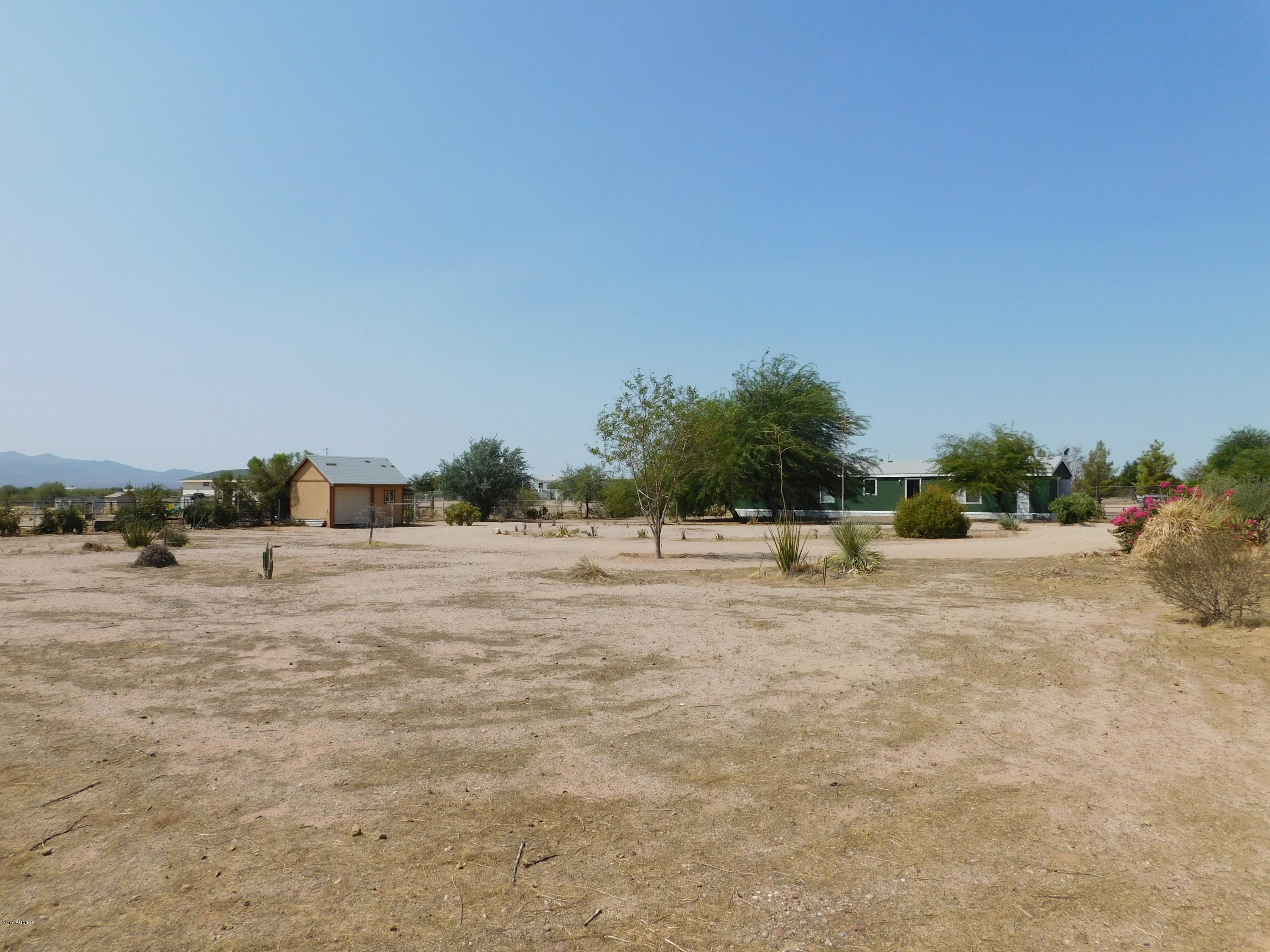 21012 West Montgomery Road Wittmann, AZ 85361 - Photo 24 of 25 DSCN0375