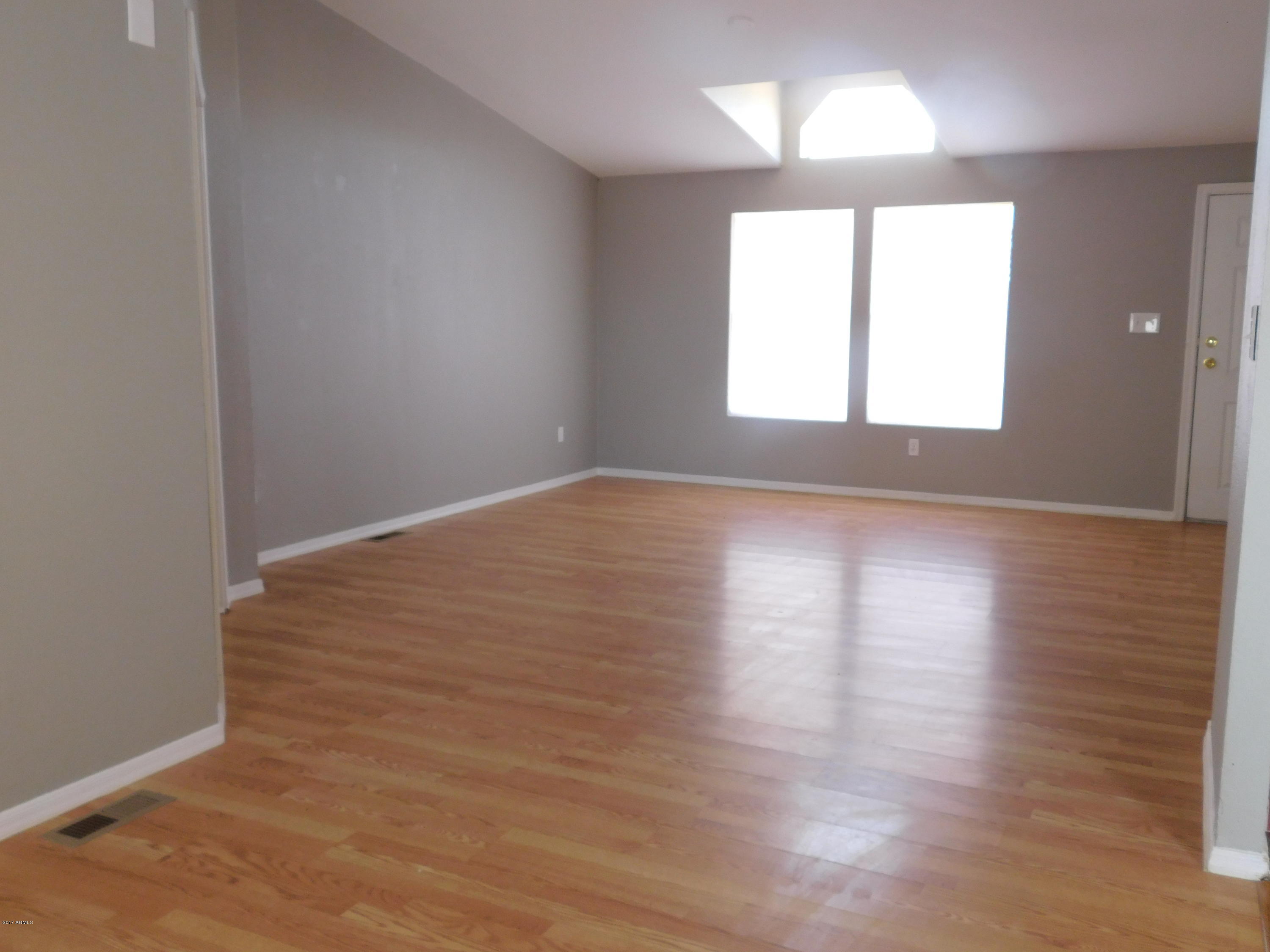 21012 West Montgomery Road Wittmann, AZ 85361 - Photo 8 of 25 DSCN0330