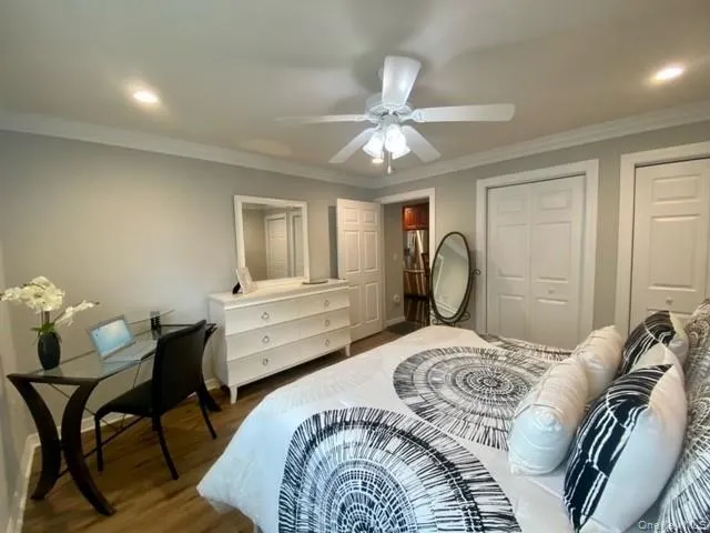 $2,640 | 59 Adams Way, Unit 59, Sayville, NY 11782