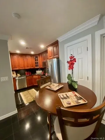 $2,640 | 59 Adams Way, Unit 59, Sayville, NY 11782