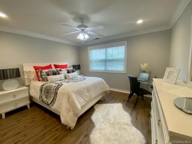 $2,640 | 59 Adams Way, Unit 59, Sayville, NY 11782