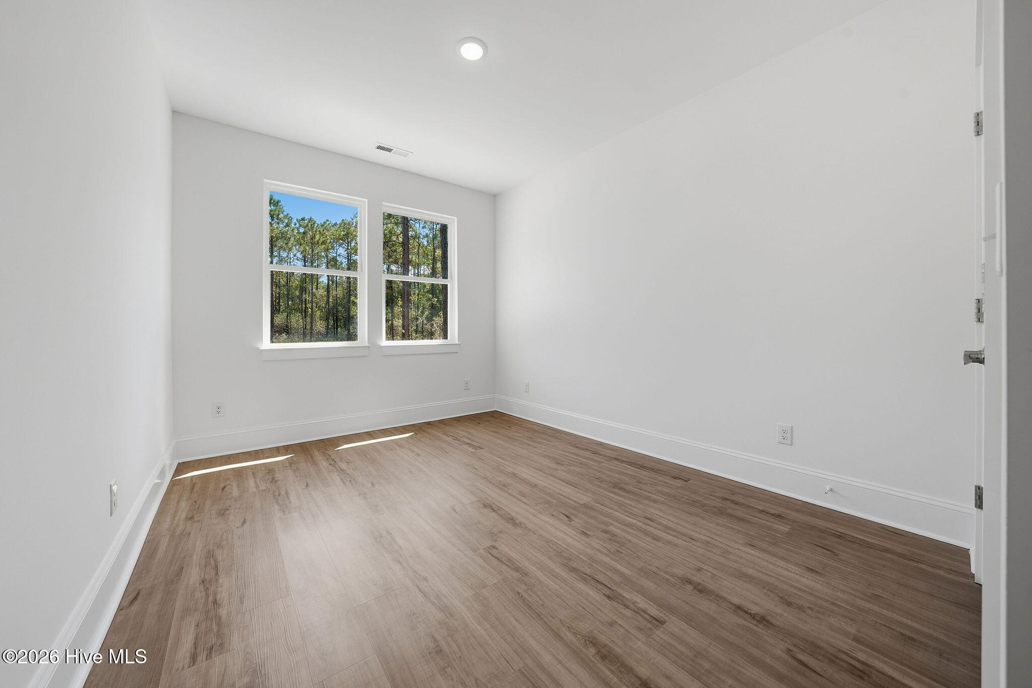 646 East Boiling Spring Road Southport, NC 28461 - Photo 32 of 41 Gallery Image 32