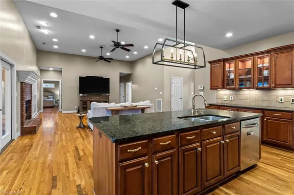 $725,000 | 1096 Corner Road, Pinnacle, NC 27043