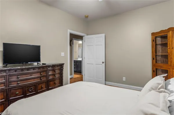 $725,000 | 1096 Corner Road, Pinnacle, NC 27043