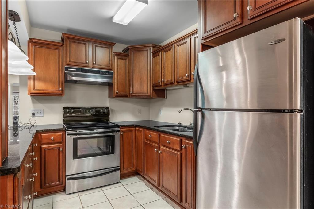 1096 Corner Road Pinnacle, NC 27043 - Photo 38 of 49