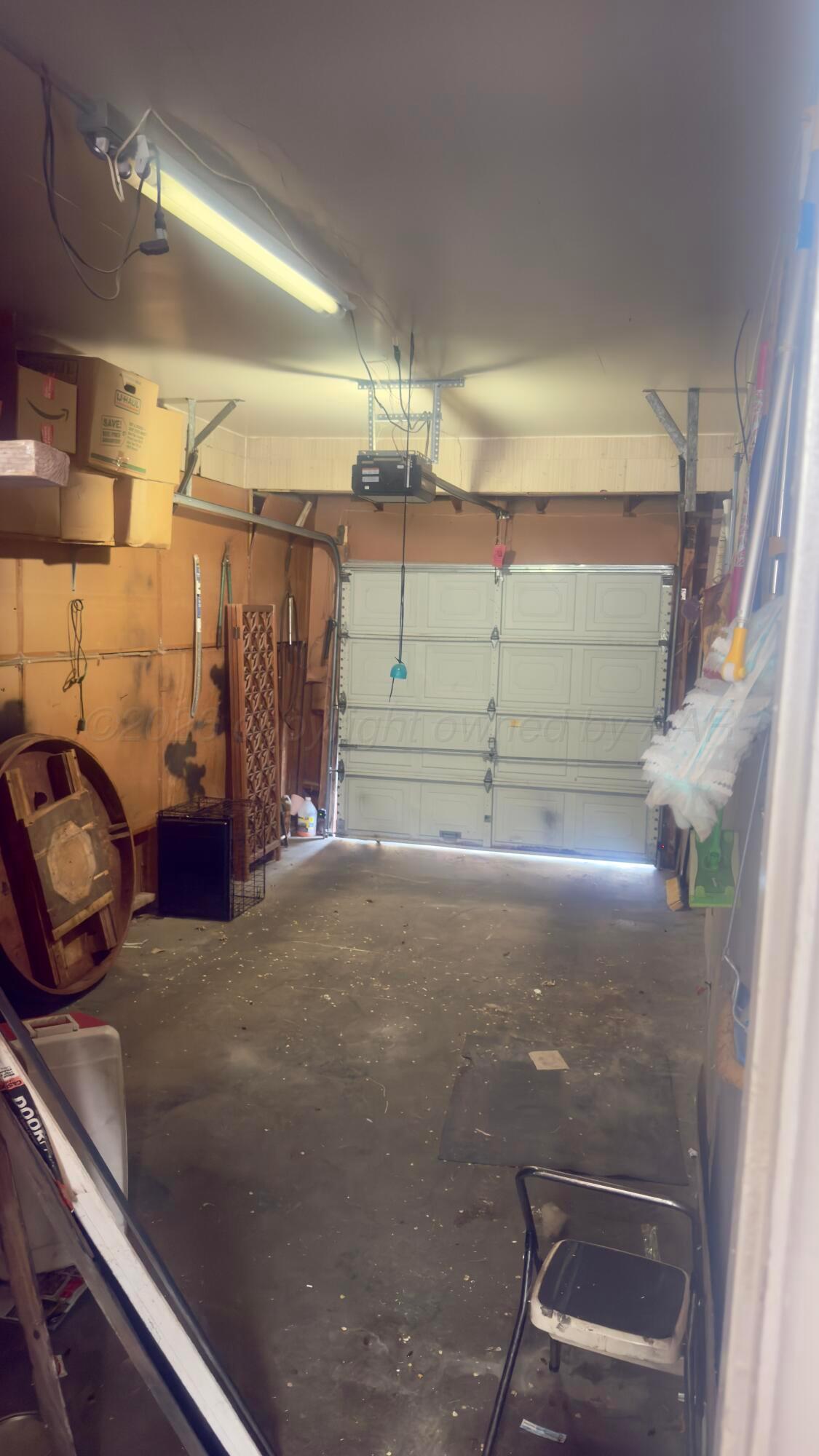4404 South Fannin Street Amarillo, TX 79110 - Photo 13 of 13 a view of a garage
