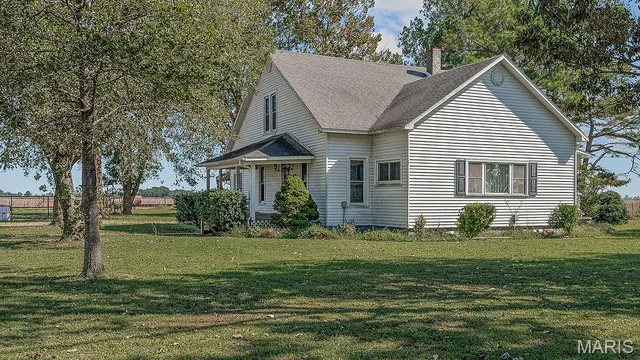 $115,900 | 1254 State Hwy F, Cardwell, MO 63829