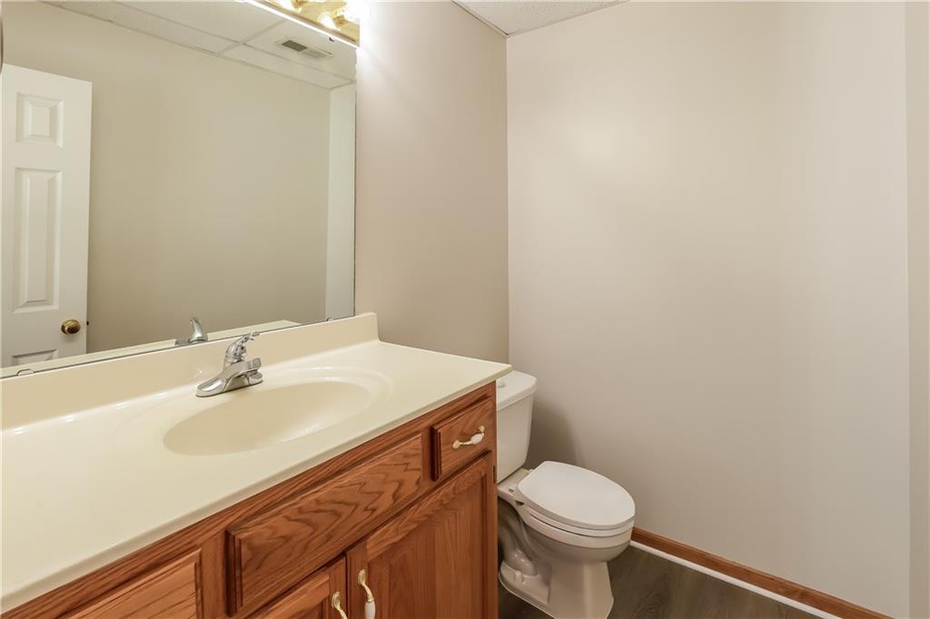 309 Southwest Creek Ridge Drive . Grain Valley, MO 64029 - Photo 11 of 17