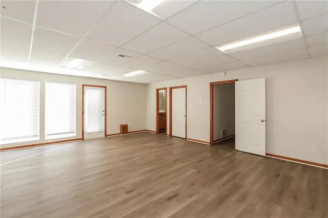 $2,430 | 309 Southwest Creek Ridge Drive ., Grain Valley, MO 64029