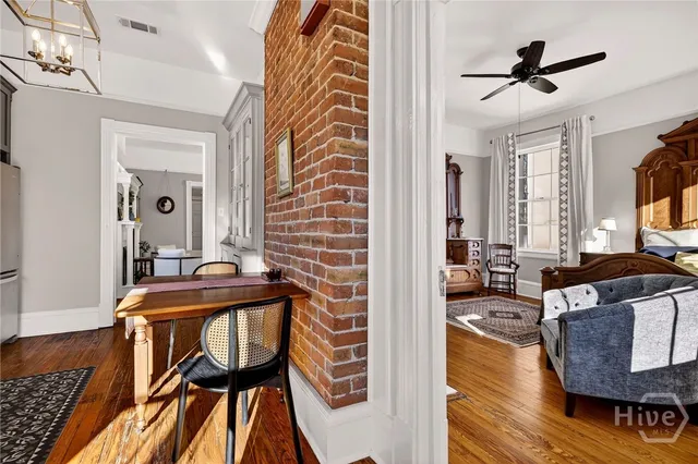 $598,000 | 15 East Jones Street, Unit 3B, Savannah, GA 31401