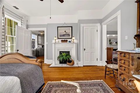 $598,000 | 15 East Jones Street, Unit 3B, Savannah, GA 31401