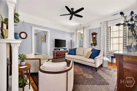 $598,000 | 15 East Jones Street, Unit 3B, Savannah, GA 31401