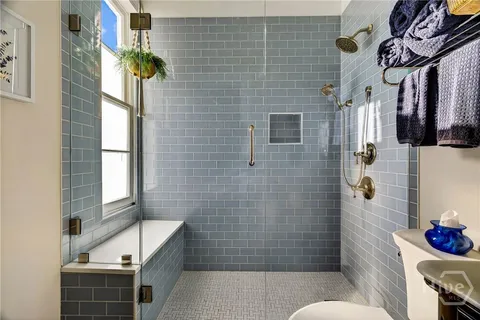 $598,000 | 15 East Jones Street, Unit 3B, Savannah, GA 31401