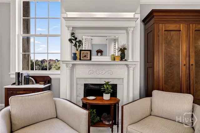 $598,000 | 15 East Jones Street, Unit 3B, Savannah, GA 31401