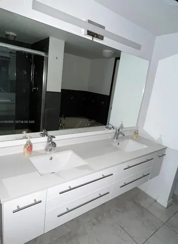 $3,650 | 3610 Yacht Club Drive, Unit 1503, Aventura, FL 33180