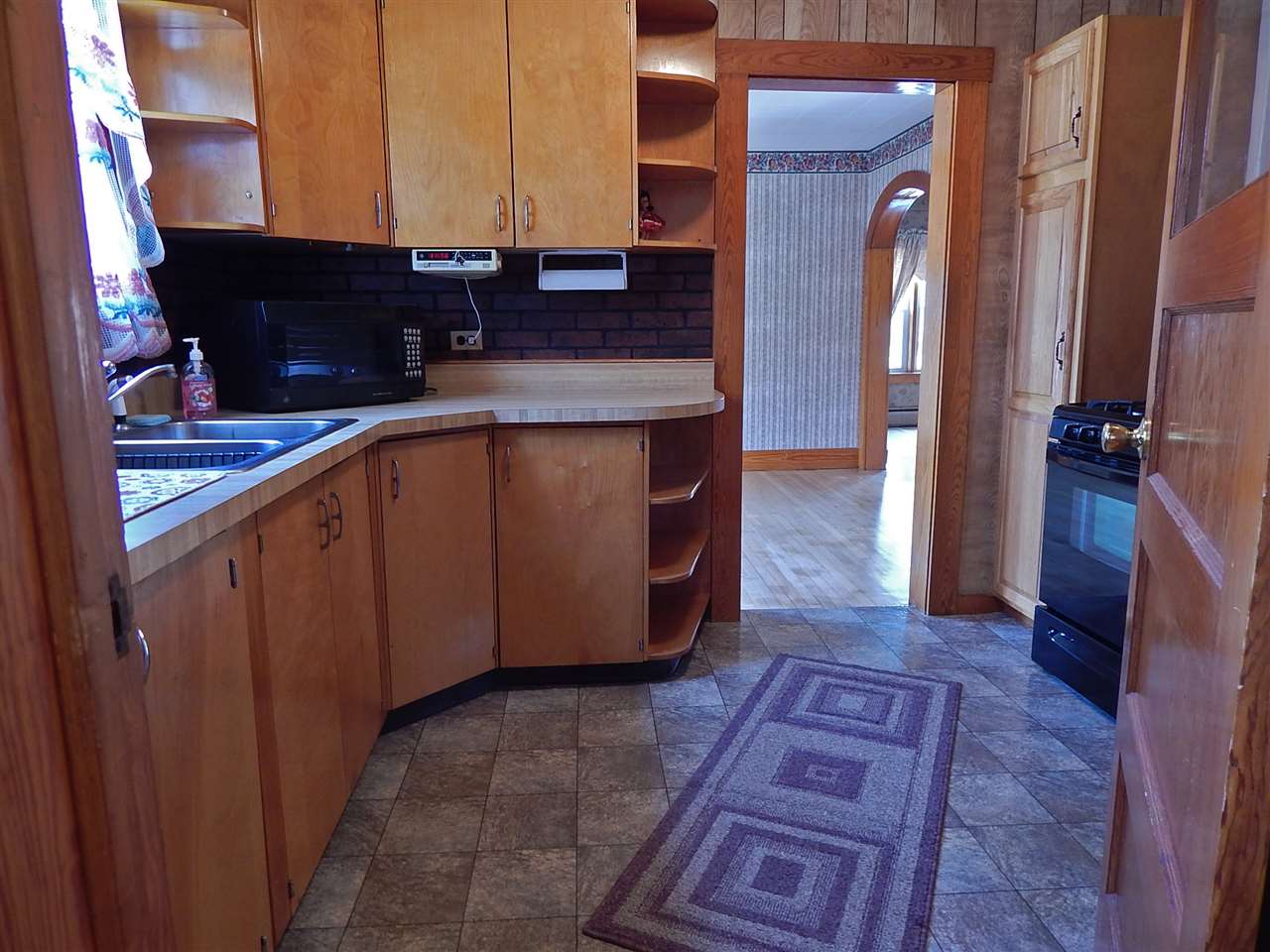 90 East Street Proctor, VT 05765 - Photo 7 of 26 Gallery Image 7