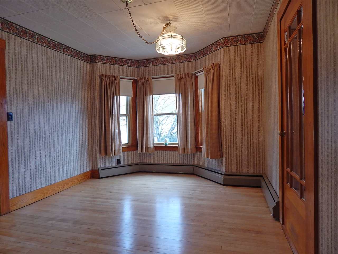 90 East Street Proctor, VT 05765 - Photo 10 of 26 Gallery Image 10