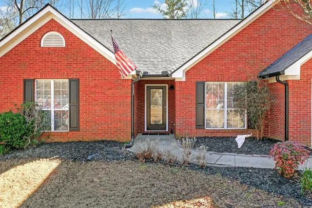 $419,500 | 5926 Clipper Bay, Flowery Branch, GA 30542