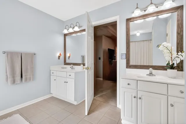 $419,500 | 5926 Clipper Bay, Flowery Branch, GA 30542