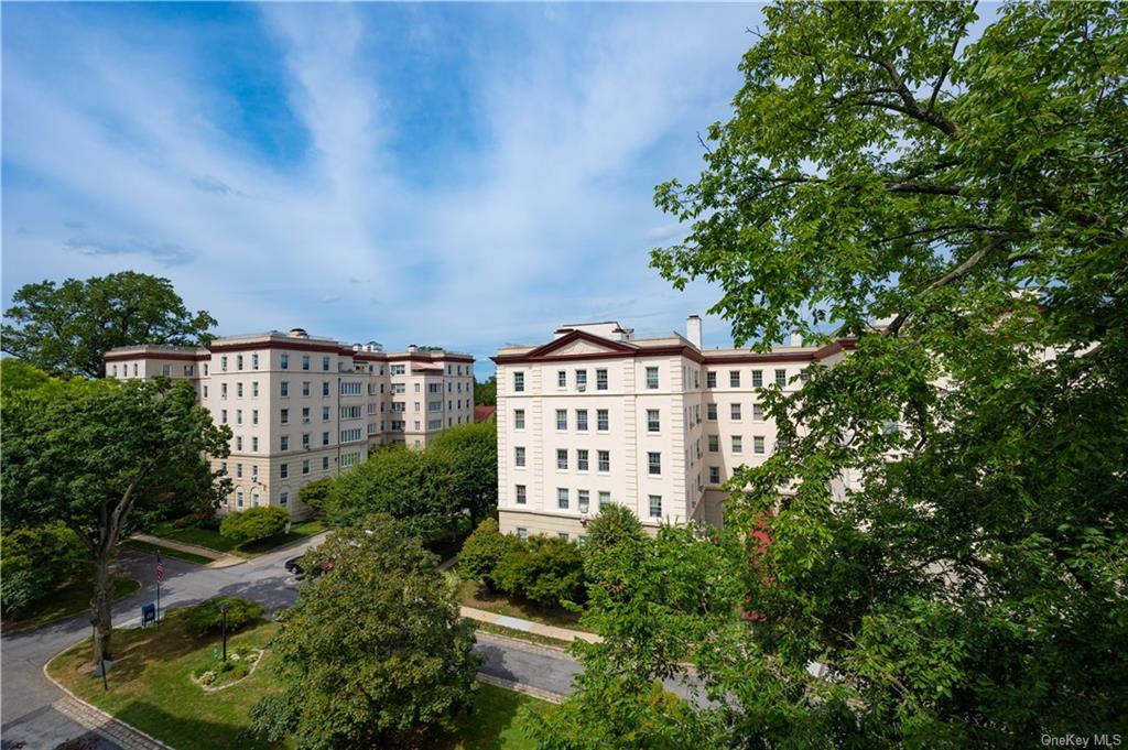 3 Park Lane, Unit 5G, Mount Vernon, NY 10552 Compass